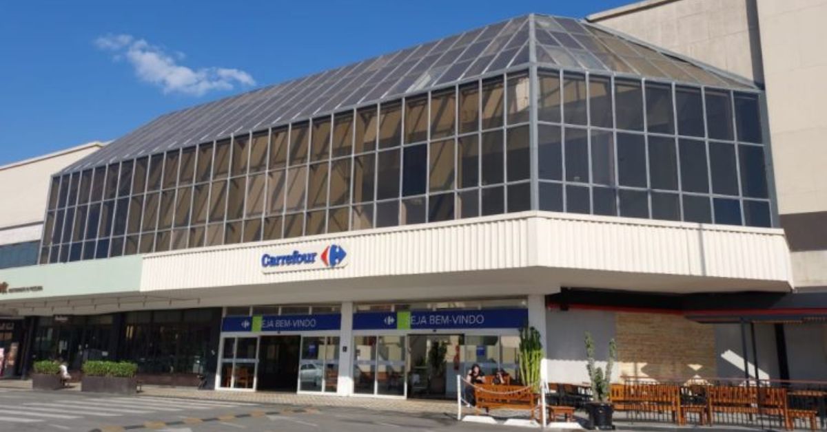 Carrefour fecha as portas em shopping famoso de São Paulo