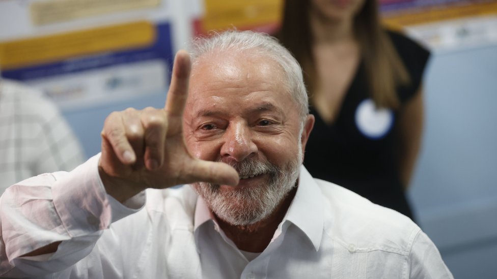 Confissão de esquerdista arrependida viraliza: “Eu era mais feliz no governo Bolsonaro”, veja vídeo