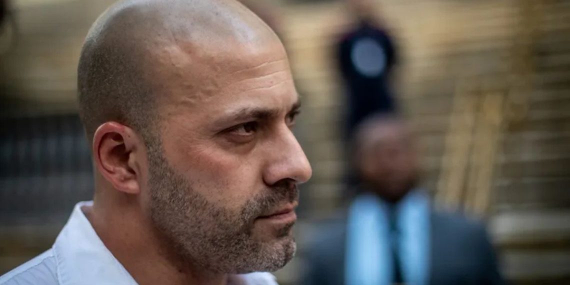 Defesa alega que crise renal levou Silveira a desrespeitar regras da Justiça