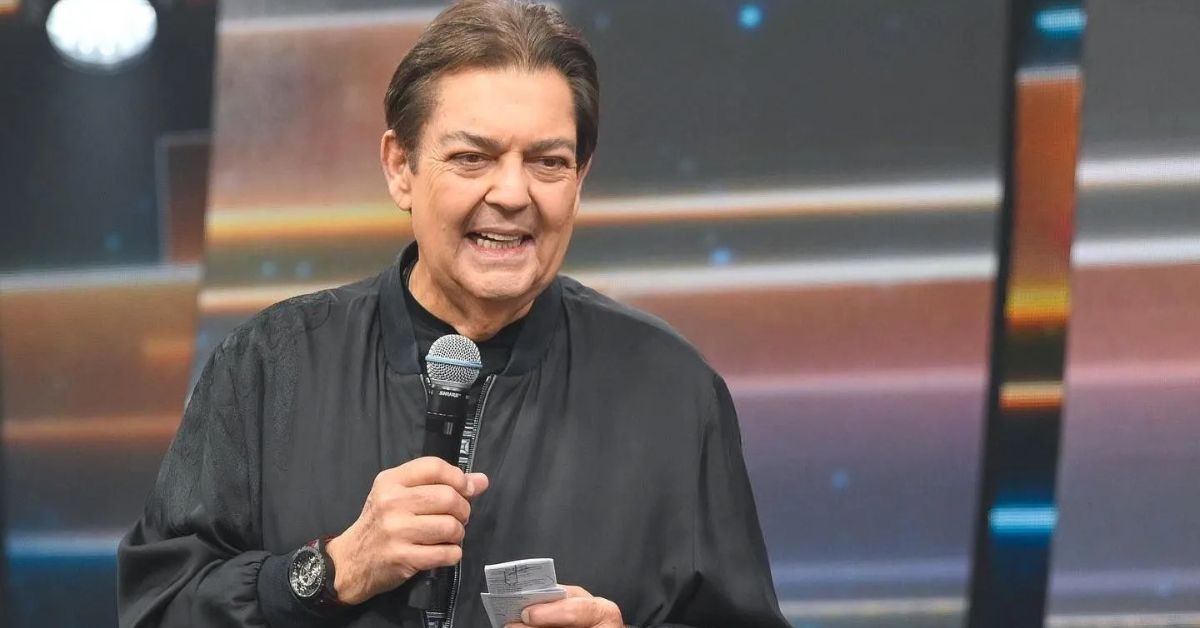Faustão faz retorno triunfal à Globo e surpreende com segredo sobre sua família
