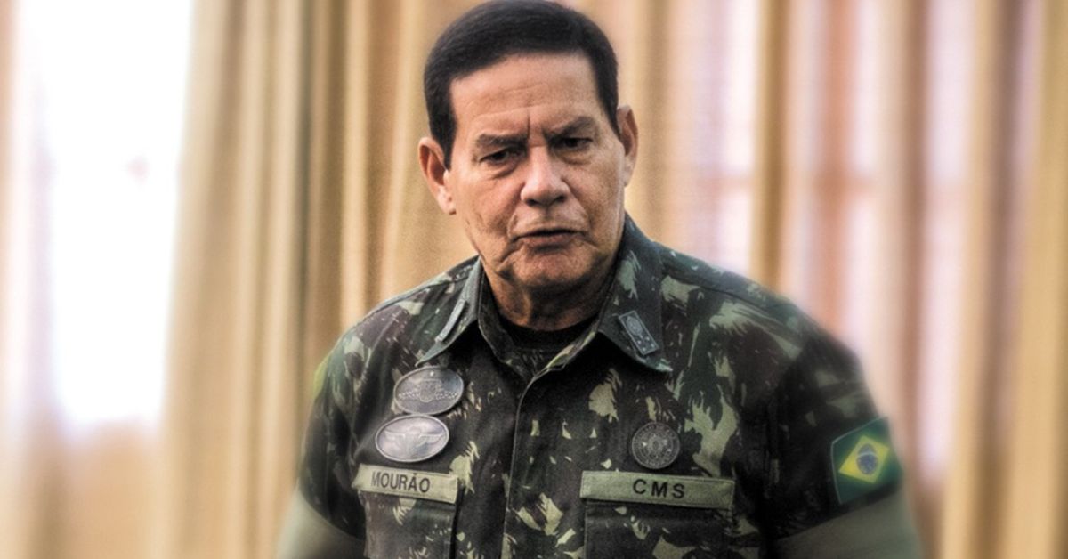 General Mourão se pronúncia sobre a prisão de Braga Netto