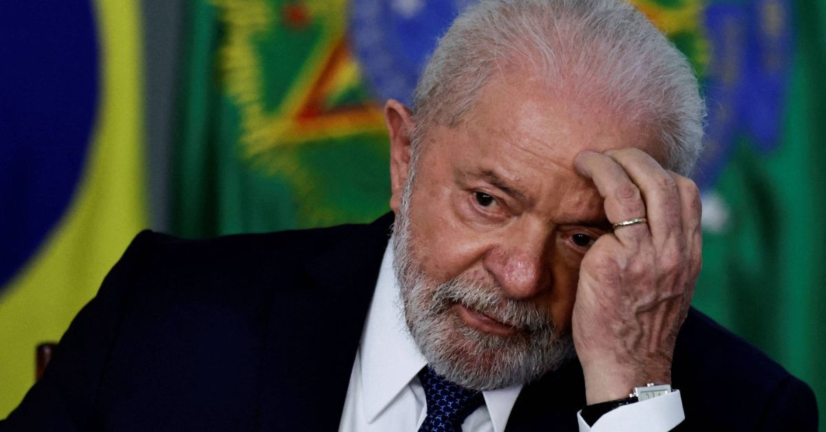 Pesquisa aponta que maioria dos brasileiros rejeitam reeleição de Lula