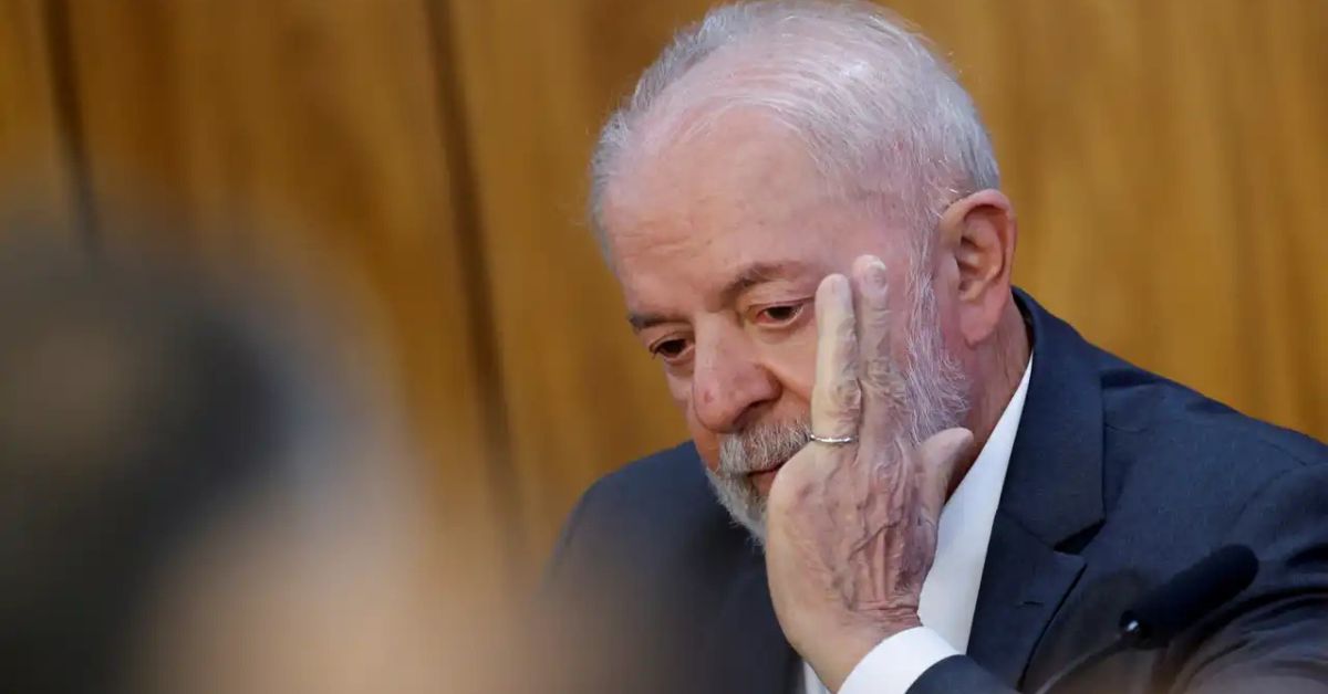 Estadão dispara: compromisso de Lula com a democracia nunca foi sério