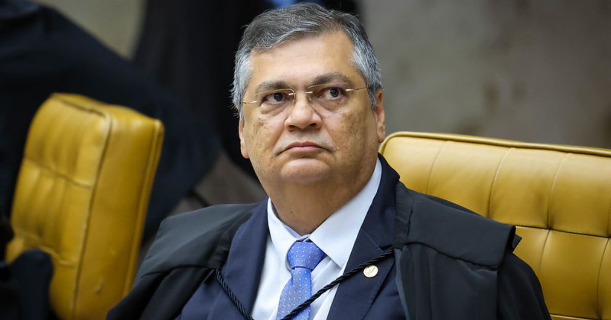 Flávio Dino bloqueia repasse de emendas a 13 ONGs por falta de transparência