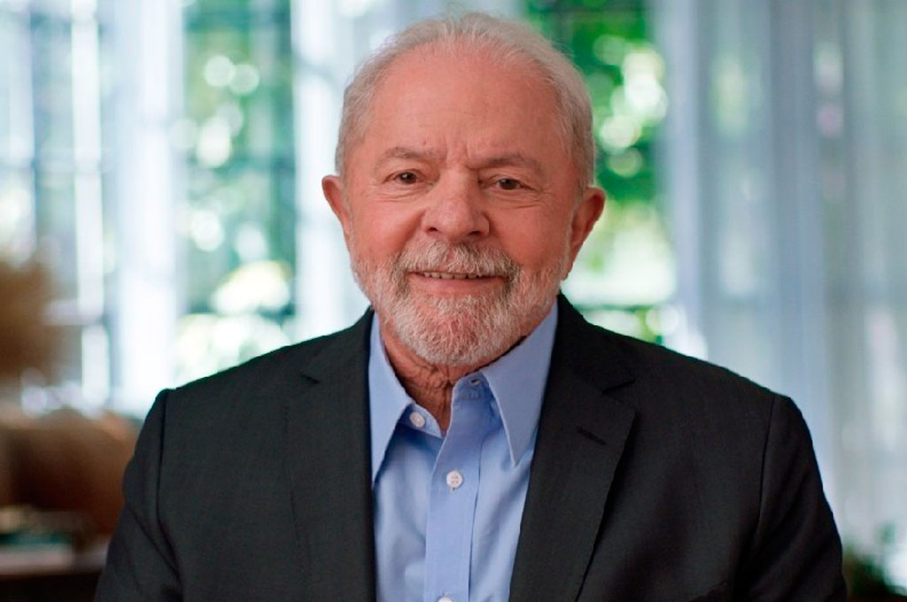Lula Sanciona Lei que Proíbe Celulares nas Escolas
