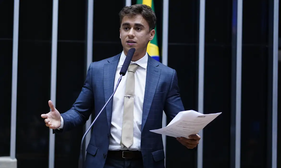 Nikolas Ferreira vai protocolar “CPI das Pesquisas” do IBGE, entenda caso