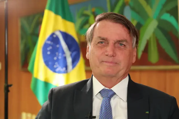 PL acelera projeto para Bolsonaro disputar 2026 e deixa PT em desespero
