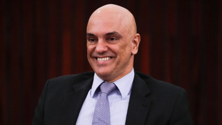 Moraes Ironiza Caso Débora com Frase que Gerou Revolta nas Redes