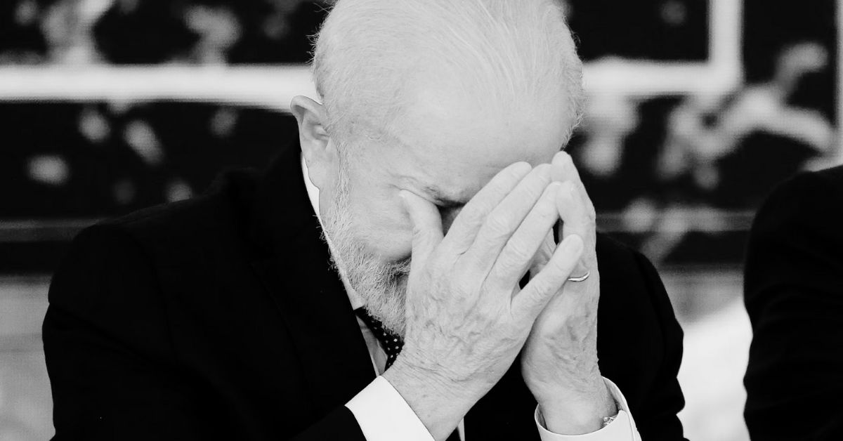 Tensão no Ar: Avião de Lula Arremete em Pouso Frustrado em Sorocaba