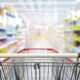Economia em Crise: 58% dos Brasileiros Cortam Gastos com Alimentos