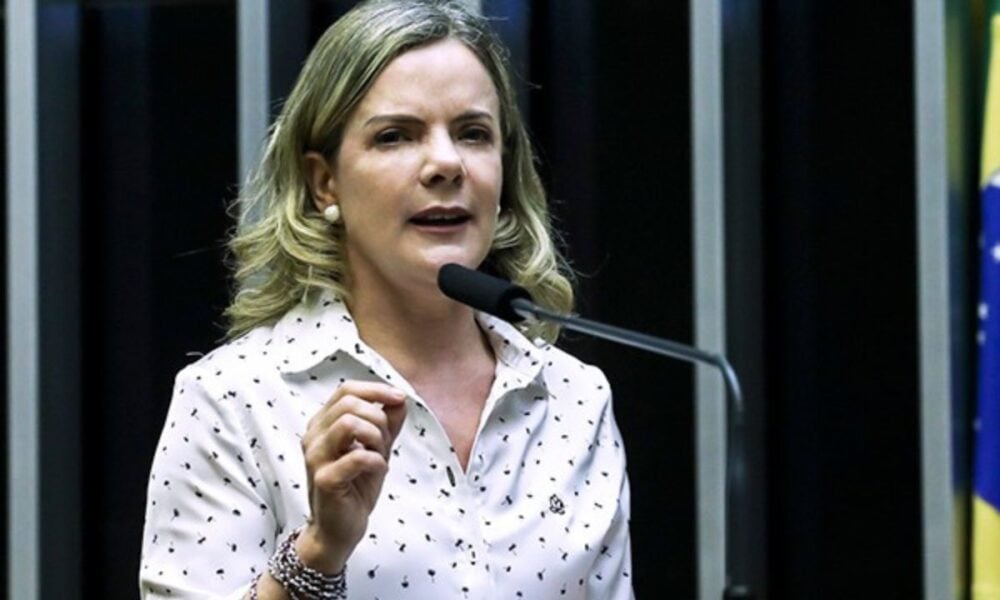 Gleisi Hoffmann diz que Hugo Motta deu a palavra de que não pautará a Anistia, veja vídeo