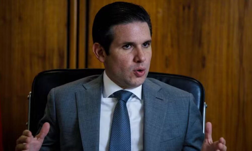 Hugo Motta se Posiciona após Oposição Pedir Urgência na Anistia