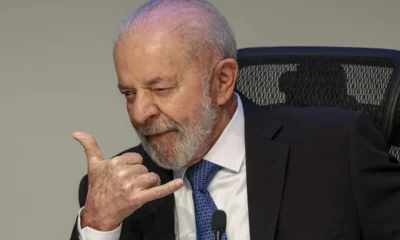 Desvios de verba: Lula favorece ONGs com nova regra polêmica