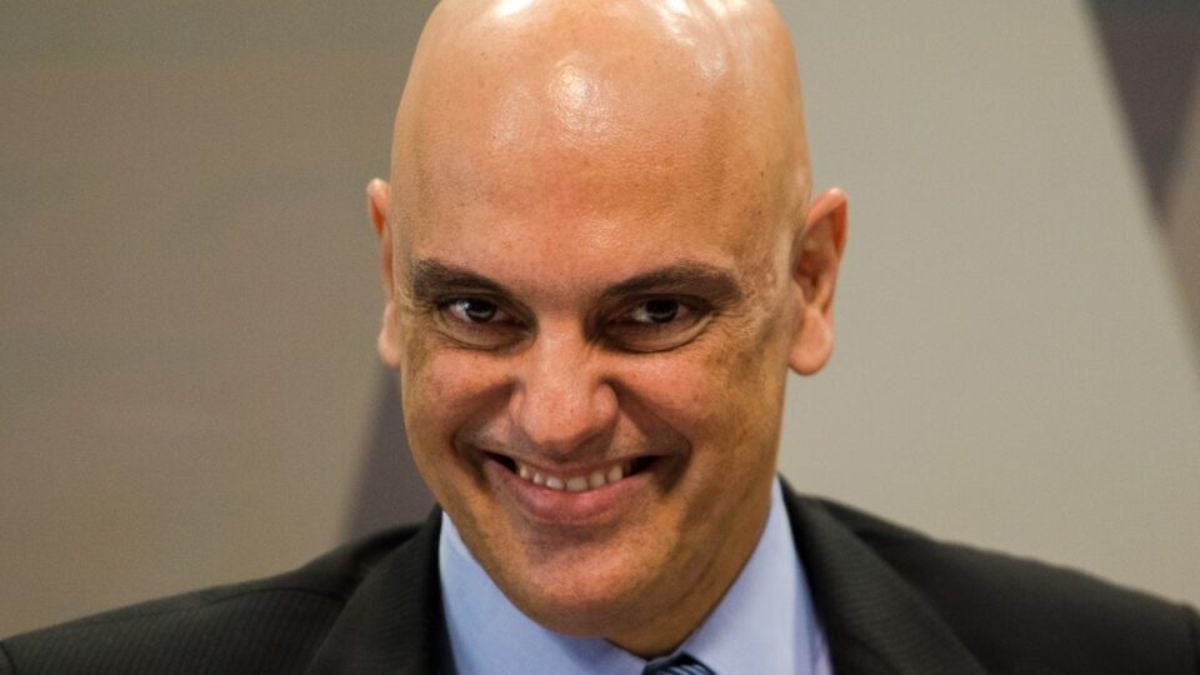 Moraes ignora defesa de Bolsonaro e mantém cronograma de audiências