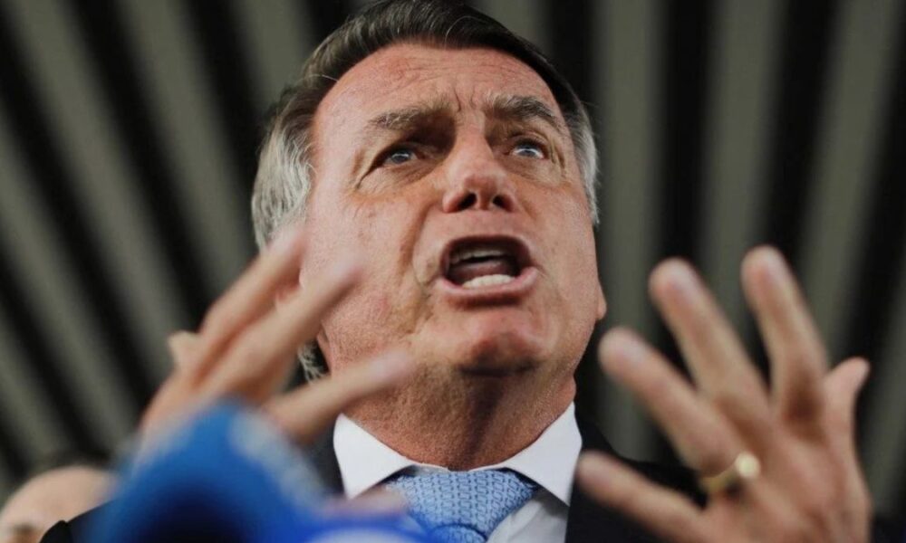 Bolsonaro denuncia aumento do IOF e alerta que governo Lula penaliza os mais pobres