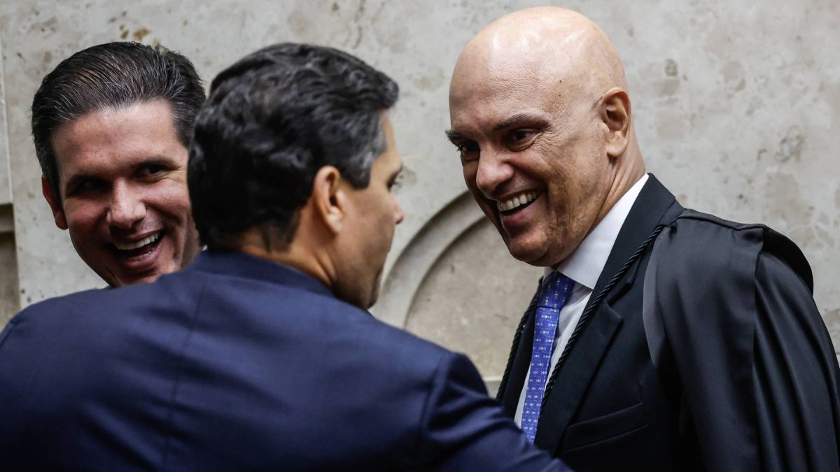 Alcolumbre Oferece jantar em homenagem a Moraes com presença de Alckmin e Hugo Motta 52 Alcolumbre Oferece jantar em homenagem a Moraes com presença de Alckmin e Hugo Motta