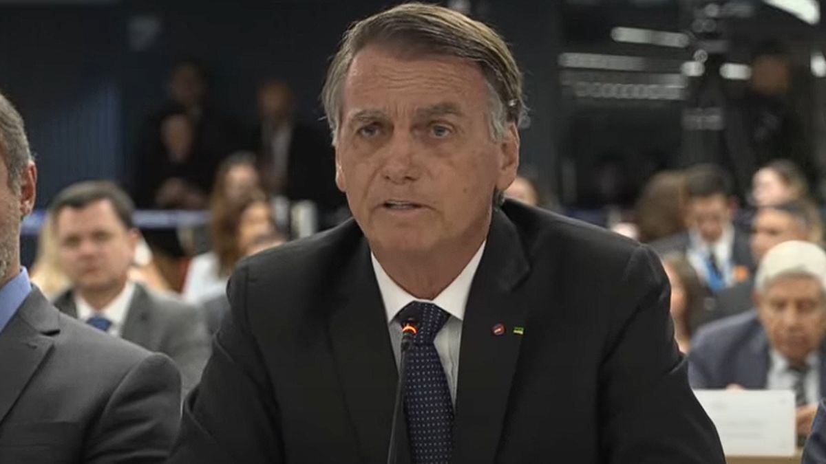 Em resposta ao STF, Bolsonaro reforça que reunião com embaixadores é prerrogativa presidencial
