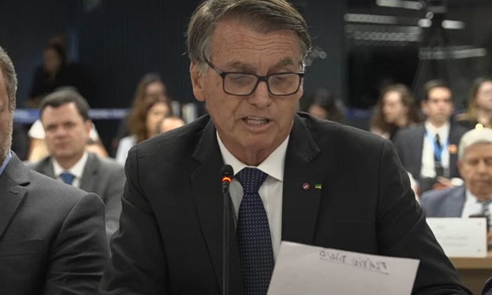 Flávio Dino é citado por Bolsonaro em nova polêmica sobre eleições