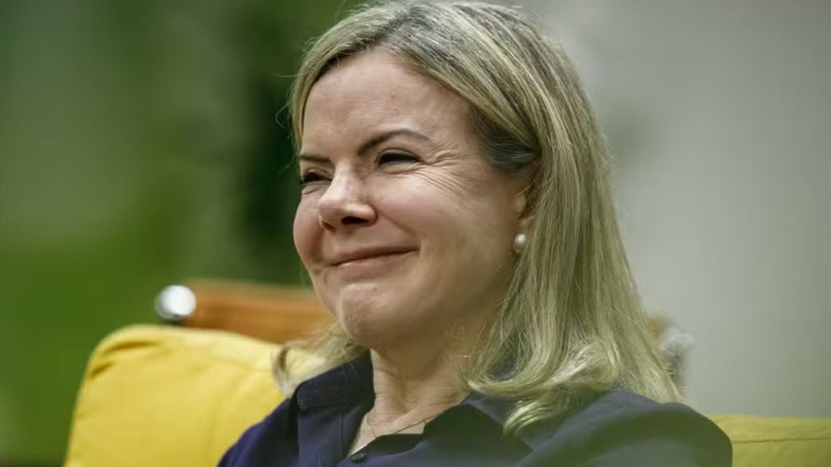 Gleisi faz declaração sobre taxar LCI e LCA: 'Não pode pagar um pouco de imposto?'