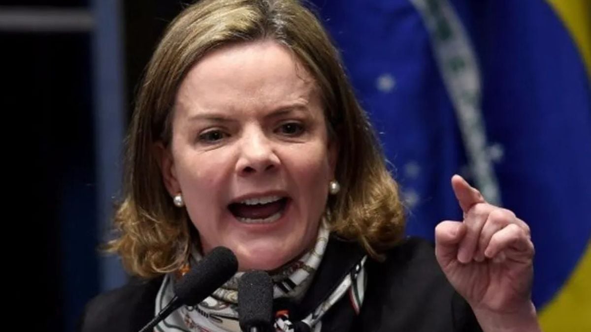 Gleisi sobe o tom e ameaça Congresso: rejeição à MP fiscal custará caro 52 Gleisi sobe o tom e ameaça Congresso: rejeição à MP fiscal custará caro