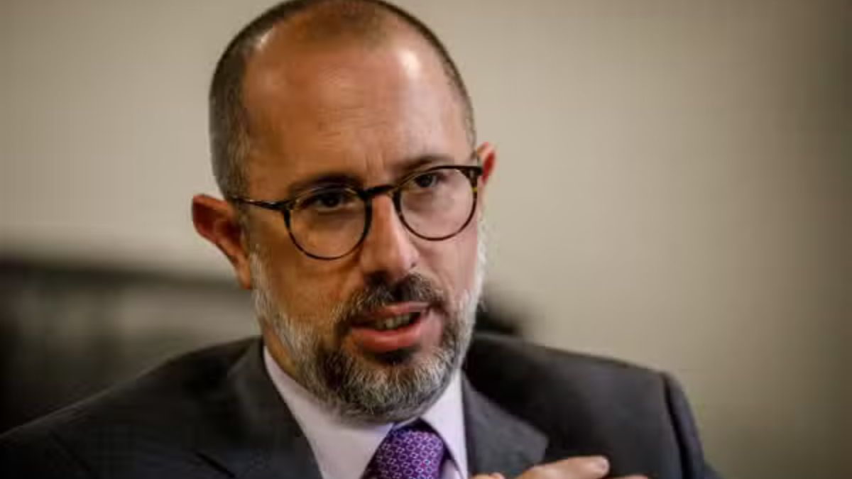 Governo Lula acuado: Ministro da CGU evita respostas diretas sobre escândalo no INSS 52 Governo Lula acuado: Ministro da CGU evita respostas diretas sobre escândalo no INSS