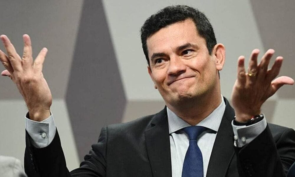 Moro diz que Lula demonstrou senilidade no G7