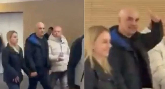 URGENTE: Moraes aparece em público, vai a estádio e faz gesto obsceno