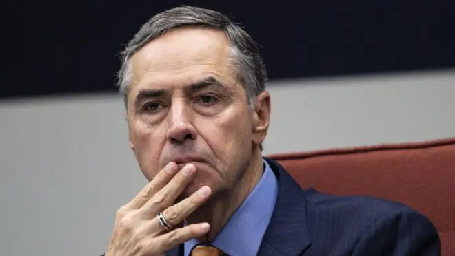 Barroso se esquiva de crise diplomática com EUA e minimiza denúncias