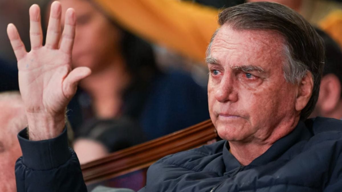 Bolsonaro sob pressão: “Não posso me defender” — veja vídeo 52 Bolsonaro afirma estar sendo atacado por todos os lados e diz que é impedido de se defender