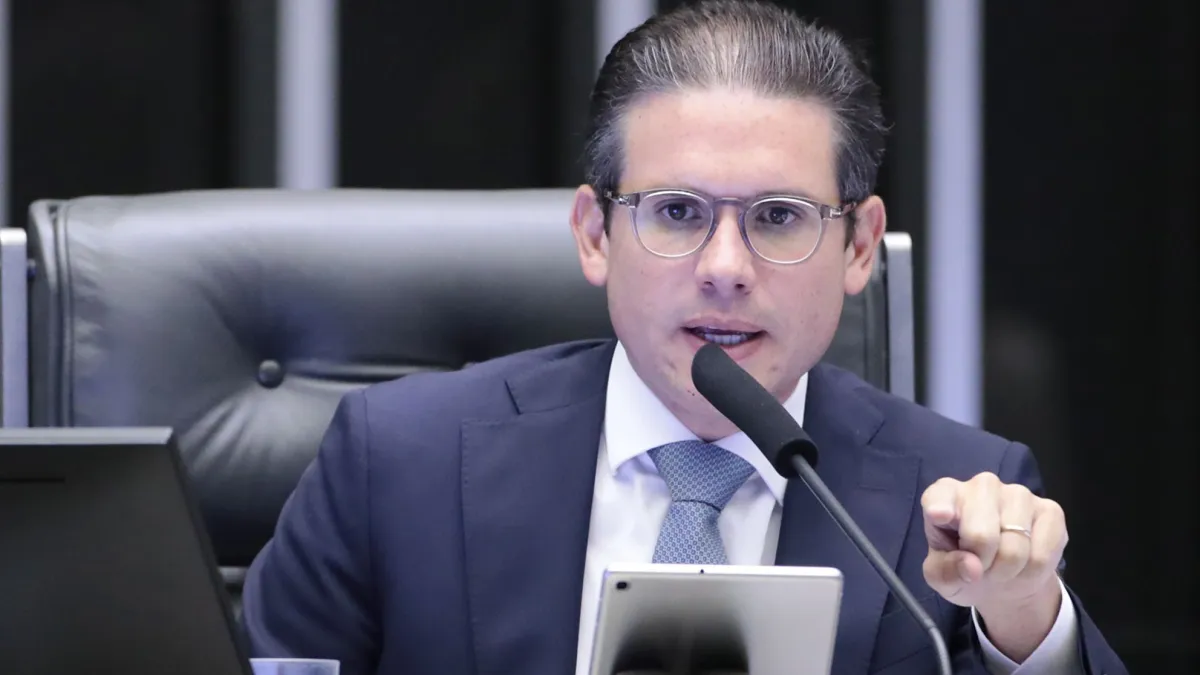 Climão na Câmara: Motta bate boca com deputado do PL 52 Climão na Câmara: Motta bate boca com deputado do PL
