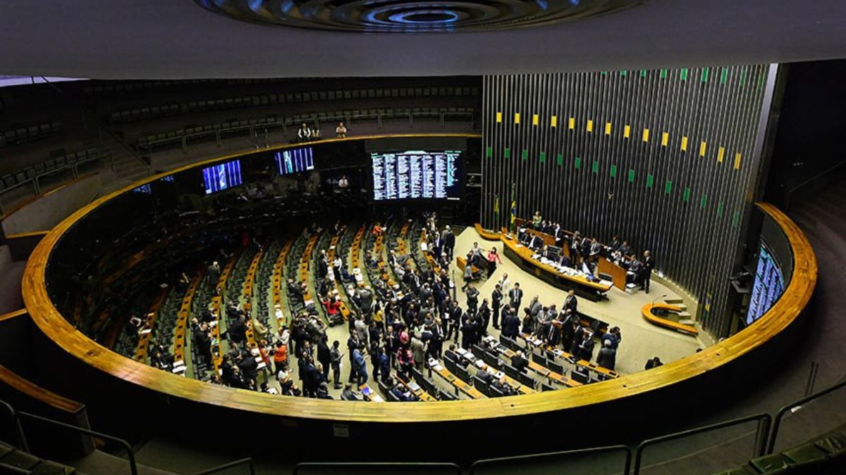 Congresso articula comitivas aos EUA para pressionar contra tarifa de 50% anunciada por Trump 52 Congresso articula comitivas aos EUA para pressionar contra tarifa de 50% anunciada por Trump