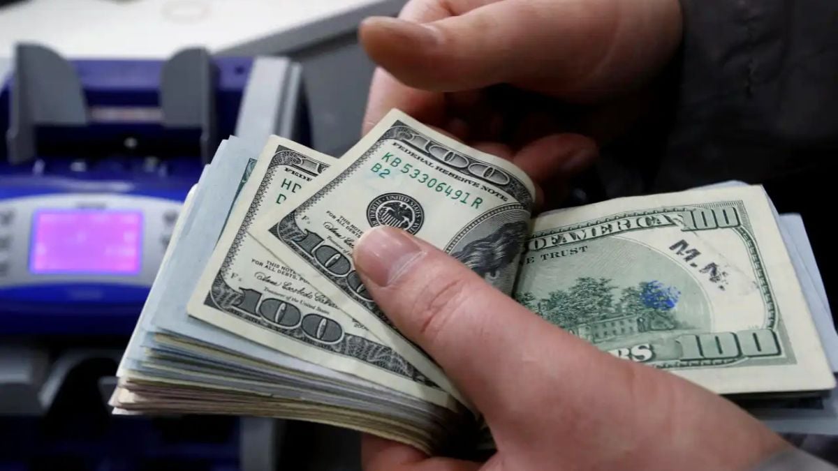 Dólar avança frente à tensão comercial entre Brasil e EUA e incertezas no STF 52 Dólar avança frente à tensão comercial entre Brasil e EUA e incertezas no STF
