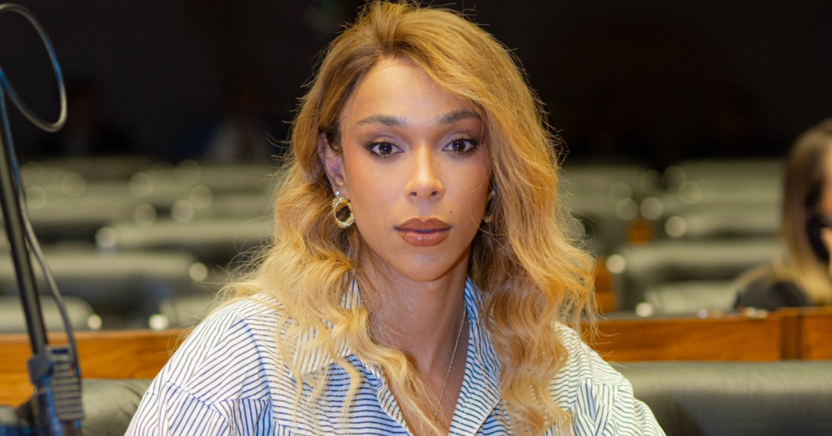 Influenciadora feminista pode ser condenada a até 25 anos por comentário sobre Erika Hilton 52 Influenciadora feminista pode ser condenada a até 25 anos por comentário sobre Erika Hilton