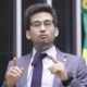 Kim Kataguiri Quer Derrubar a Polêmica “Taxa das Blusinhas”