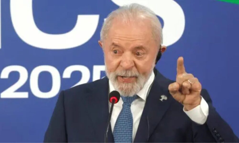 Lula se posiciona após Trump elogiar Bolsonaro: tensão aumenta
