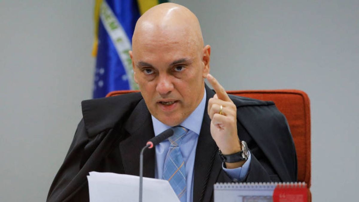 Moraes mantém prisão de hacker em investigação de Zambelli
