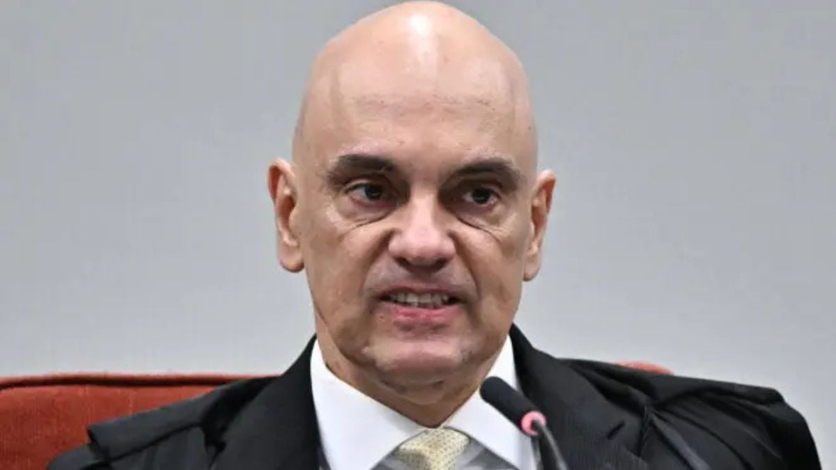 Nova decisão de Moraes deixa Bolsonaro politicamente isolado