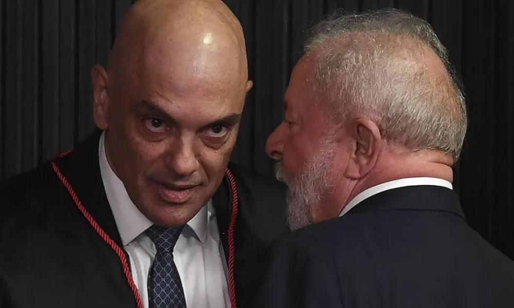 Plataforma Rumble questiona: Alexandre de Moraes tem aval de Lula?