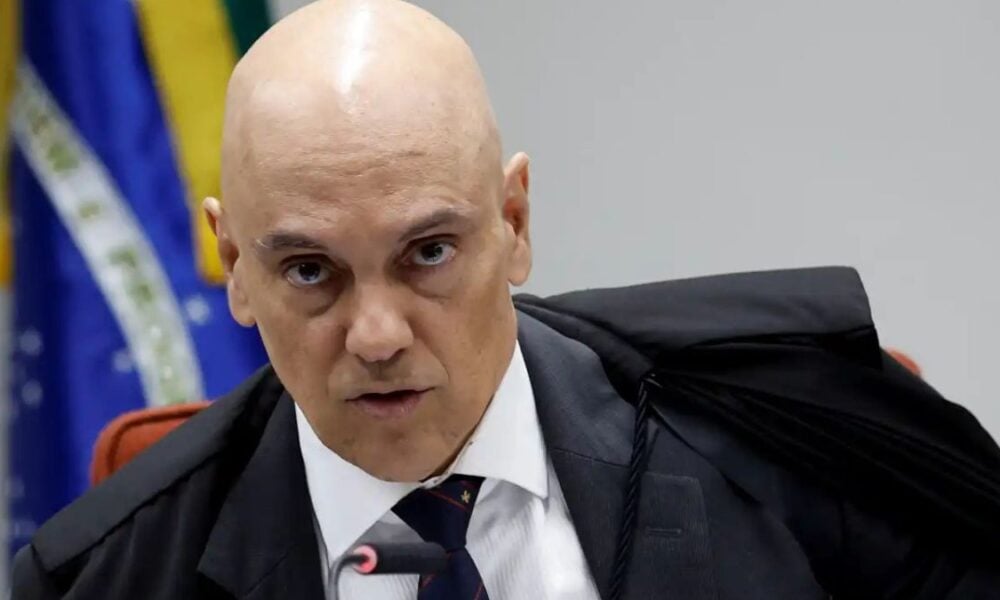 Possibilidade de Prisão de Bolsonaro gera polêmica entre juristas e fortalece críticas a Moraes