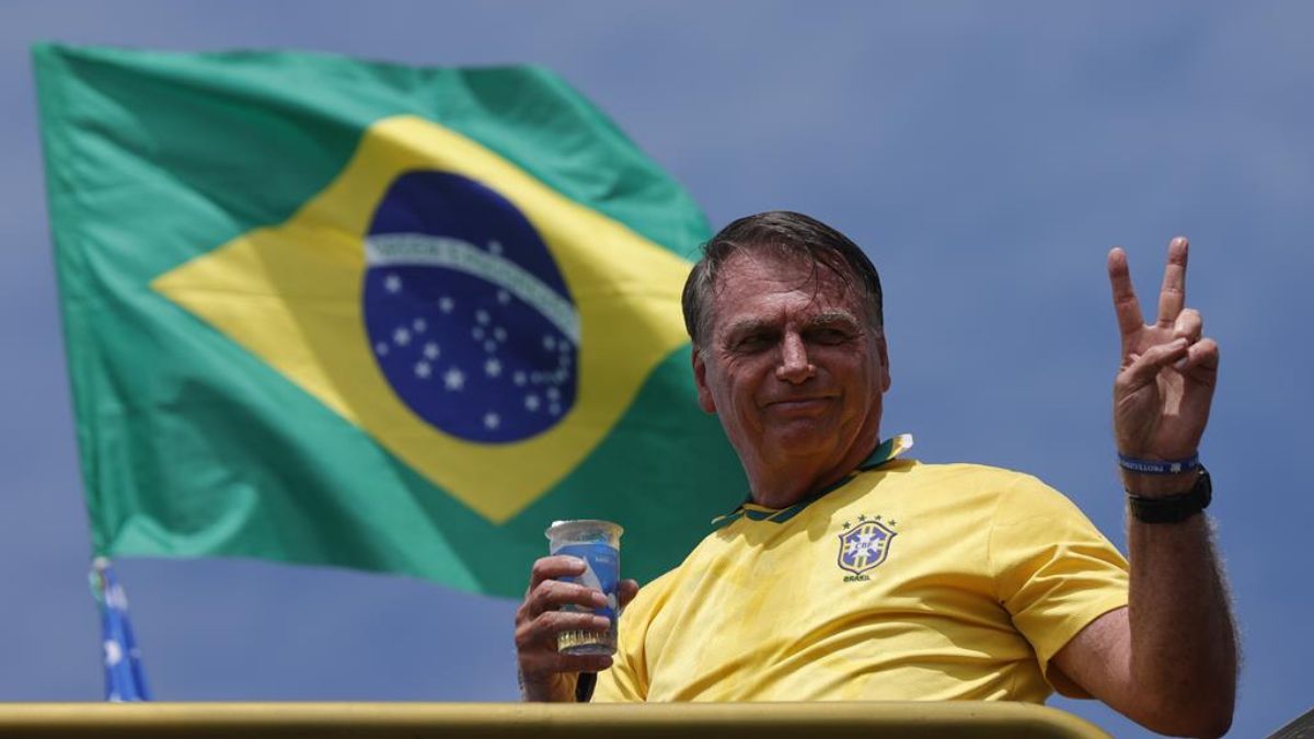 Recolhimento não impede Bolsonaro: Bolsonaro estará em motociata hoje