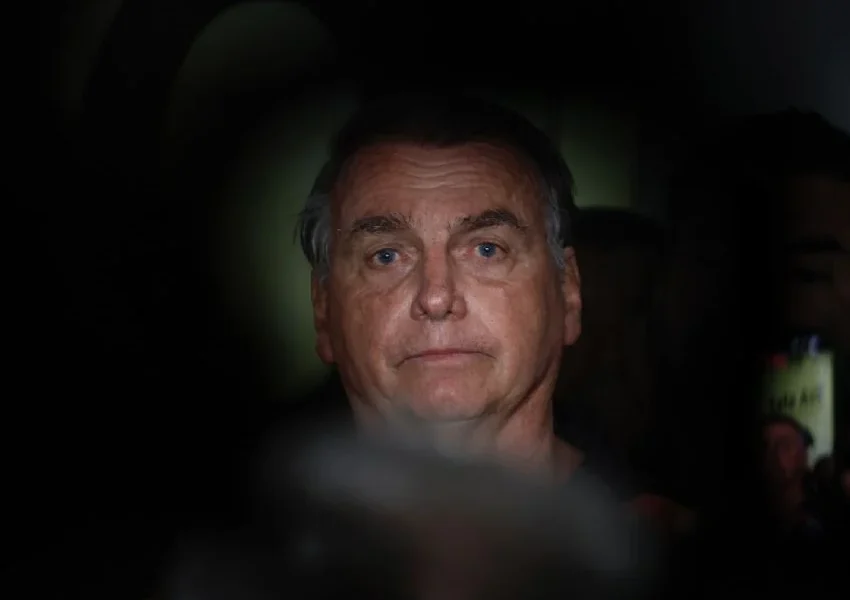 URGENTE: Pendrive de Bolsonaro é periciado e resultado decepciona a oposição
