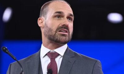 Eduardo Bolsonaro ironiza falas de Moraes e Gilmar após críticas do STF