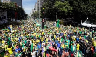Explosão na Paulista! Advogado de Trump reage ao ver a multidão: veja o que disse