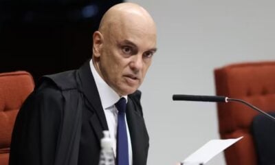 Moraes determina que veículos deixando casa de Bolsonaro sejam vistoriados