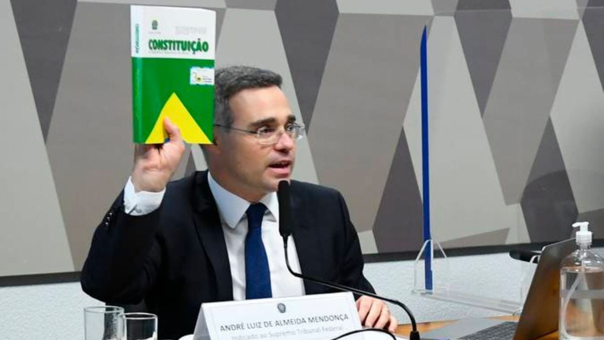 Declaração forte de Mendonça reacende debate sobre os excessos do STF — veja vídeo 53 André Mendonça, criticou duramente o ativismo judicial