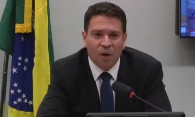 STF cassa mandato de Ramagem e impõe 16 anos de prisão ao deputado