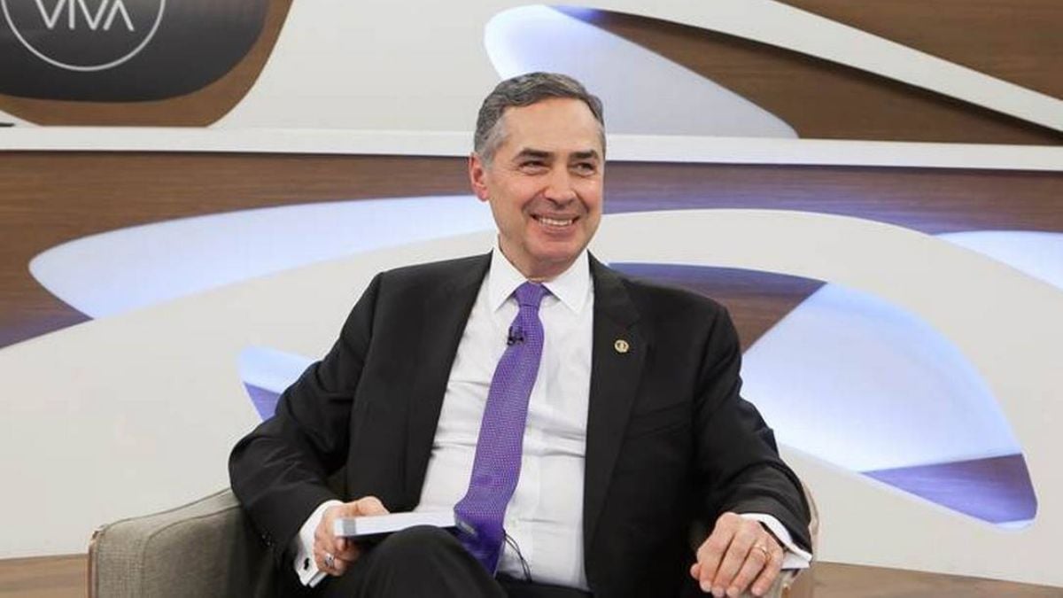 Ministro Barroso fará retiro espiritual para decidir permanência no STF