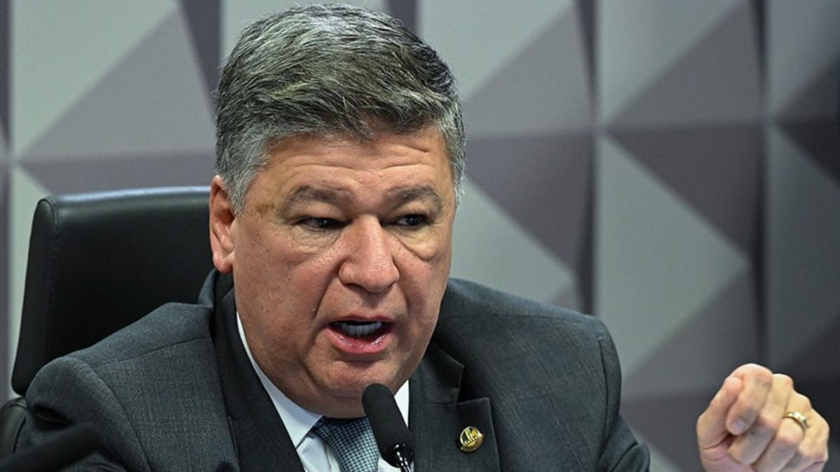 Carlos Viana denuncia interferência da PGR e cobra respeito à Constituição
