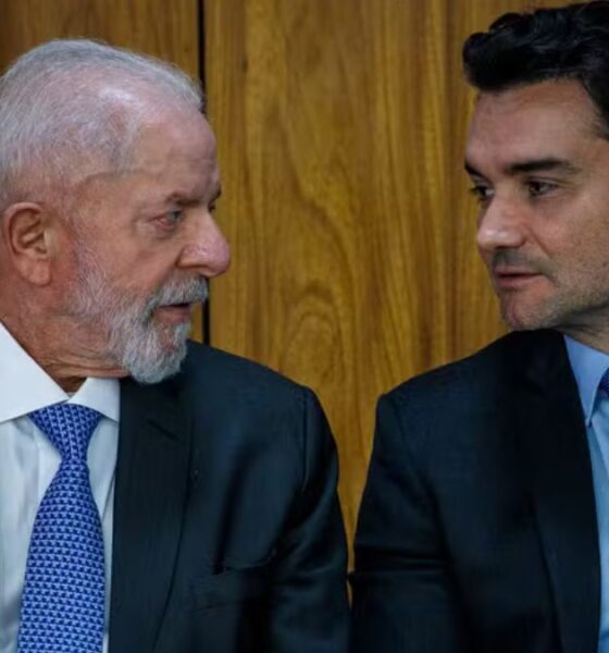 Celso Sabino comunicou Lula que deixará o Ministério do Turismo