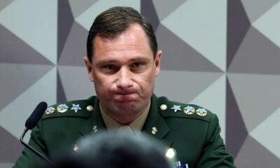 Moraes rejeita recurso e mantém tornozeleira em Mauro Cid